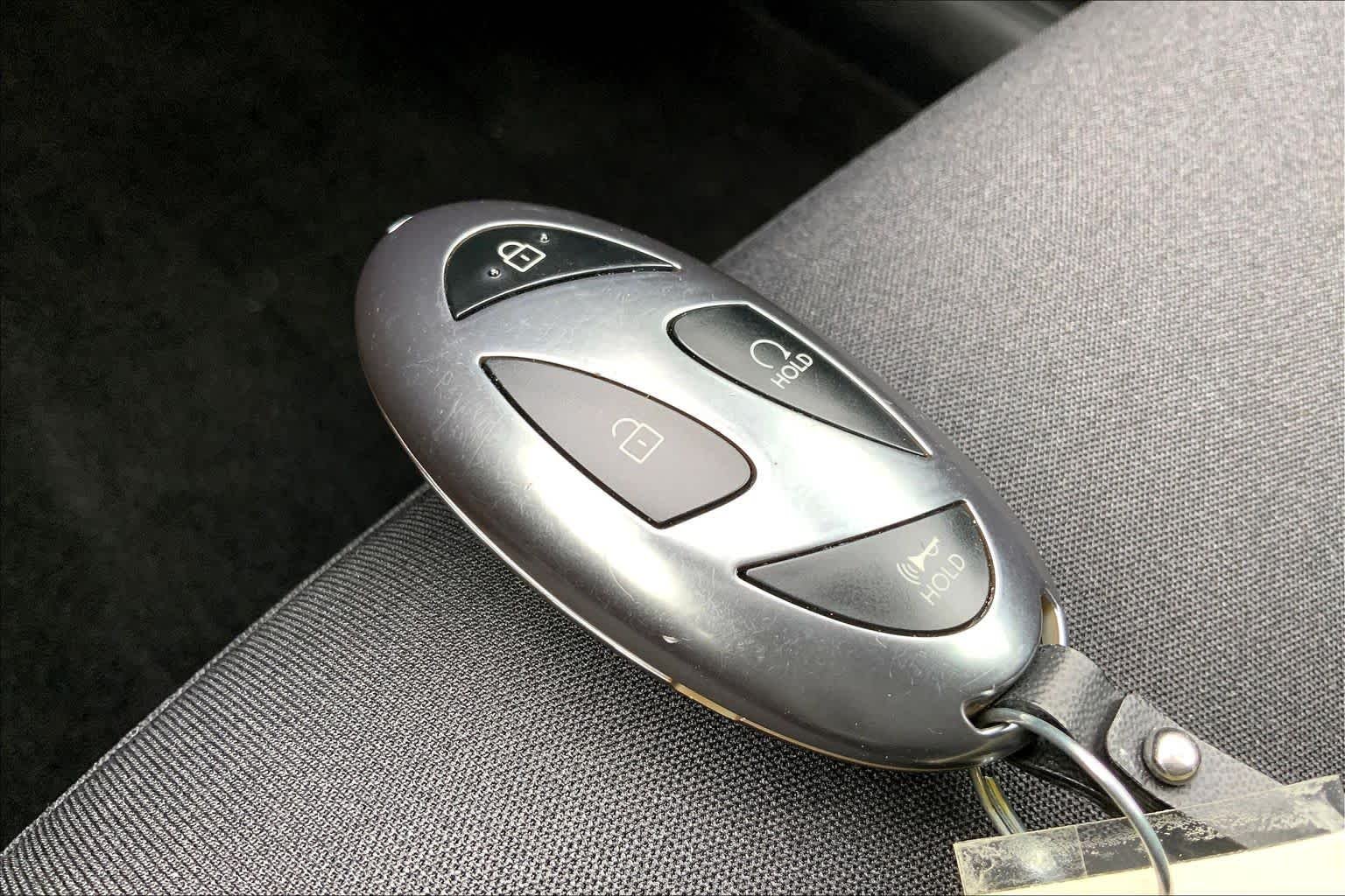 Used 2026 Serenity White Hyundai Blue image 15