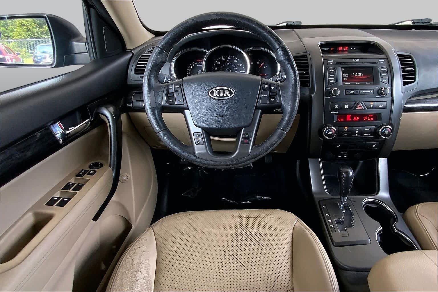 Pre-Owned 2013 Kia Sorento EX