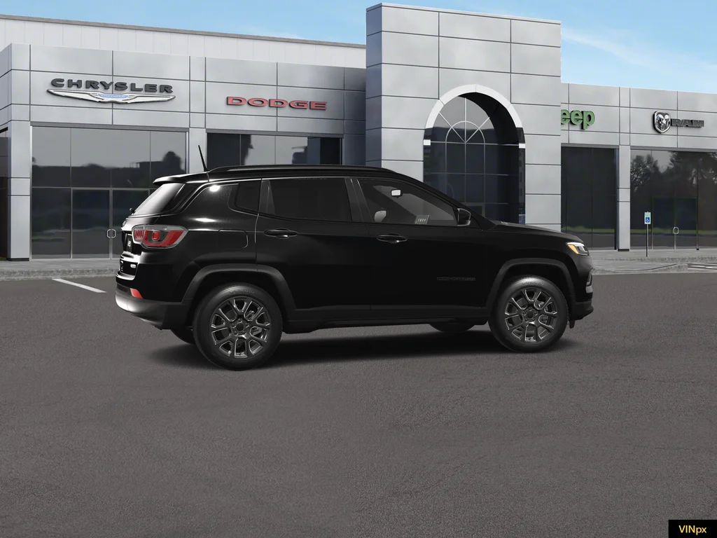 New 2026 Diamond Black Crystal Pearl-Coat Exterior Paint Jeep Latitude image 14