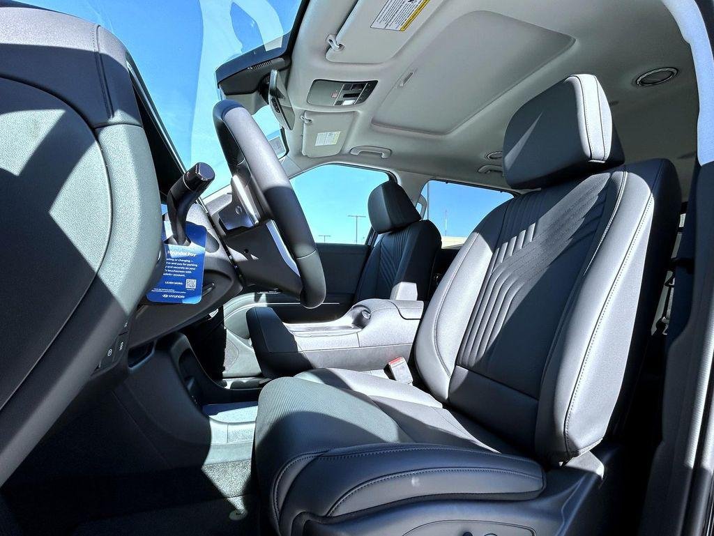 New 2026 Abyss Black Pearl Hyundai SEL Premium AWD image 10