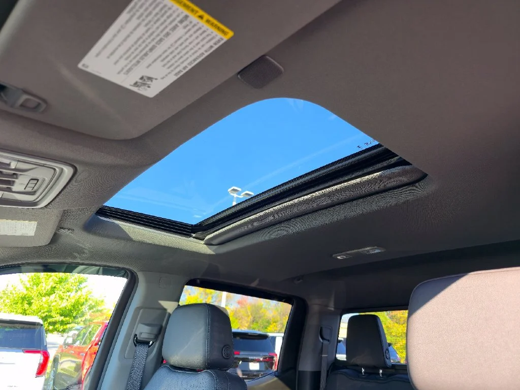 2026 GMC Sierra 1500 SLT - Photo 22