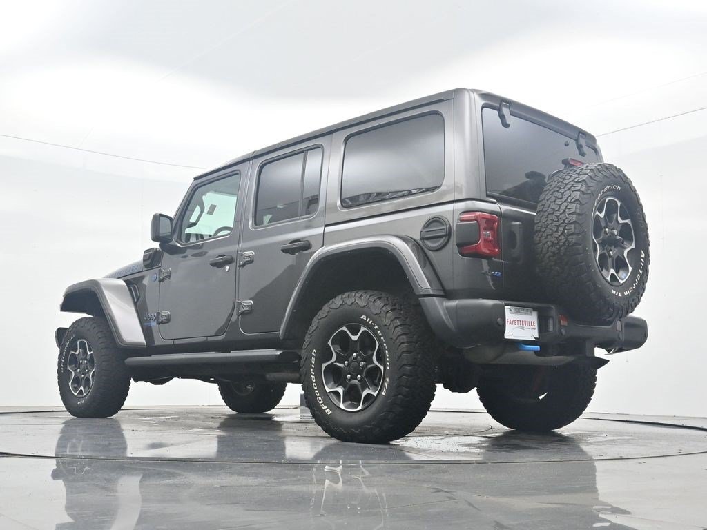 Used 2021 Granite Crystal Metallic Clearcoat Jeep Unlimited Rubicon image 31