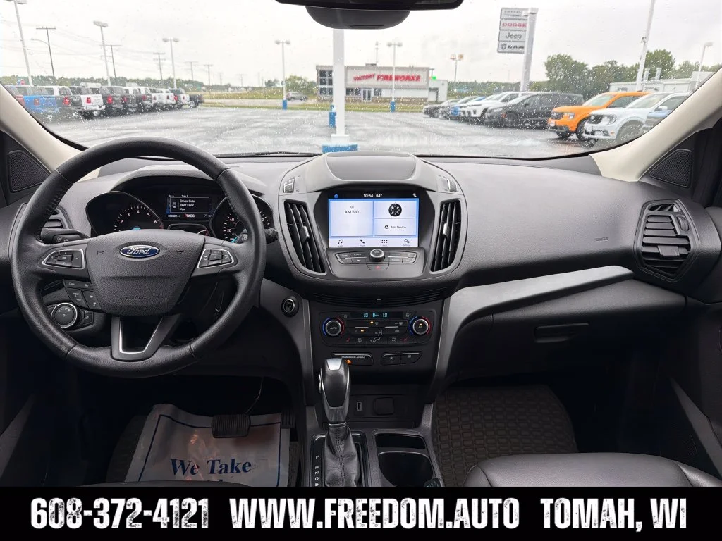 Used 2019 Lightning Blue Metallic Ford SEL image 12