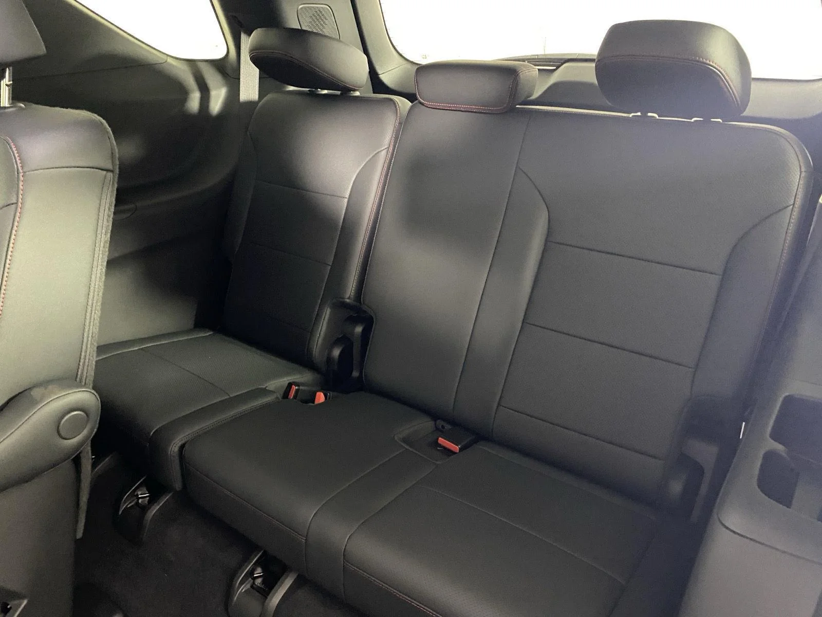 Used 2024 Lakeshore Blue Metallic Chevrolet  image 26