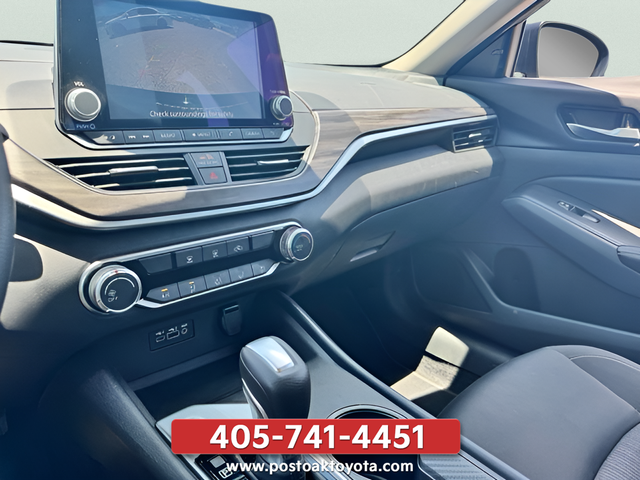 2025 Nissan Altima SV - Photo 22