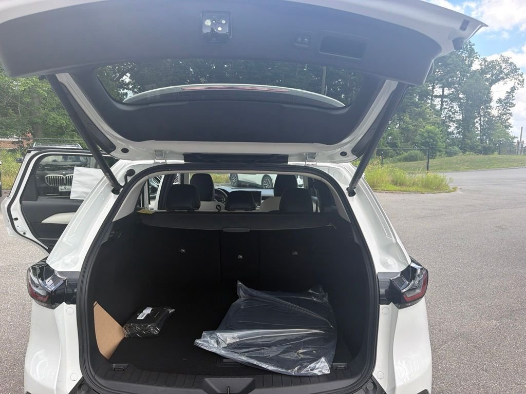 New 2026 Rhodium White Metallic Mazda 2.5 S Preferred AWD image 4