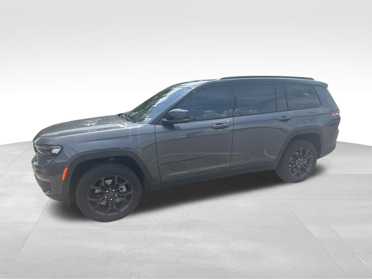 2025 Jeep Grand Cherokee L Limited 4x4's photo