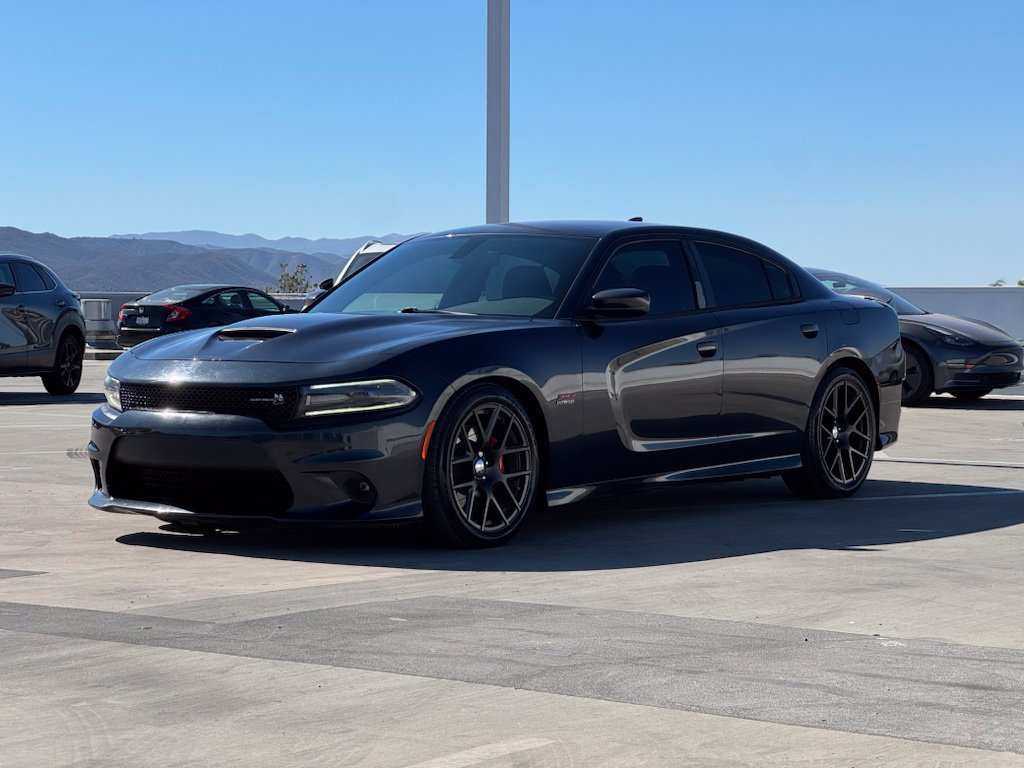 Used 2016 Steel Metallic Dodge R/T Scat Pack image 6