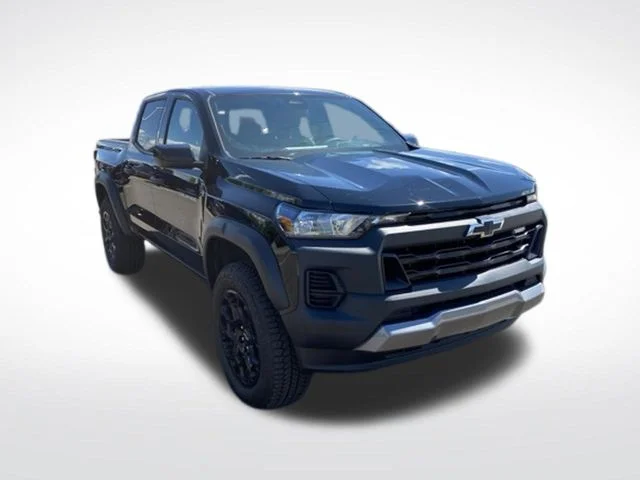 Used 2026 Black Chevrolet Trail Boss image 8