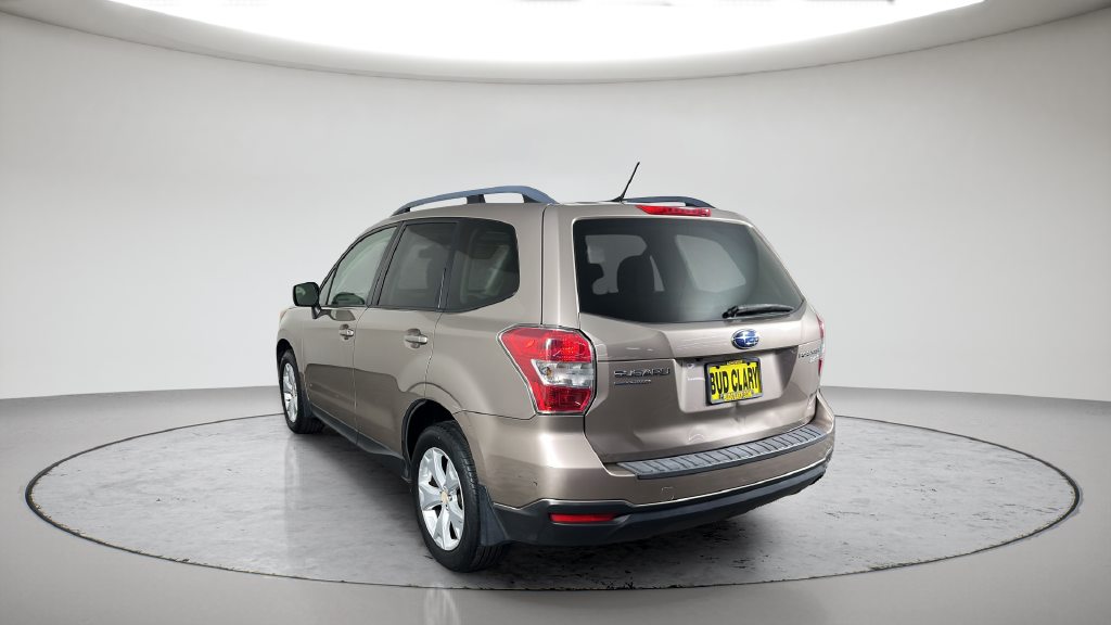 2015 Subaru Forester i Premium - Photo 7