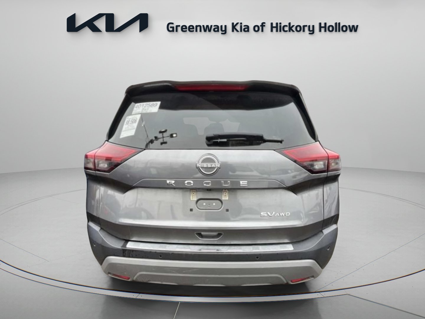 Used 2023 Gun Metallic Nissan SV image 5