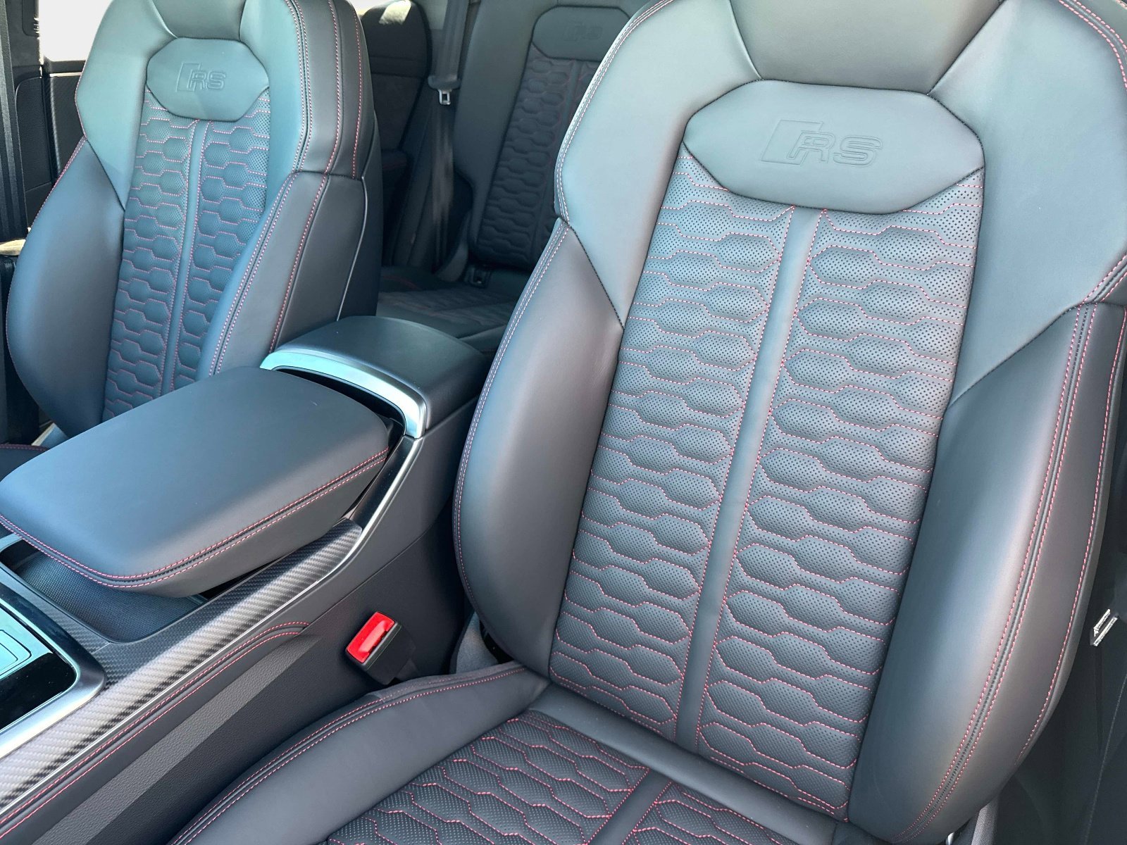 2026 Audi RS Q8 Base - Photo 15