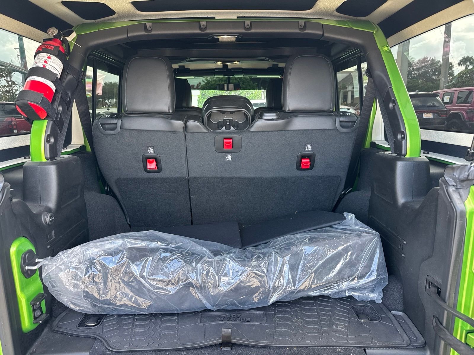 Used 2020 Green Jeep Unlimited Rubicon image 28