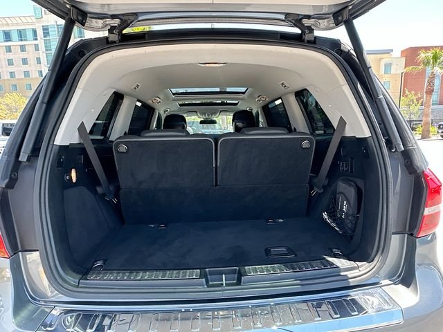 Used 2018  Mercedes-Benz GLS 550 image 29
