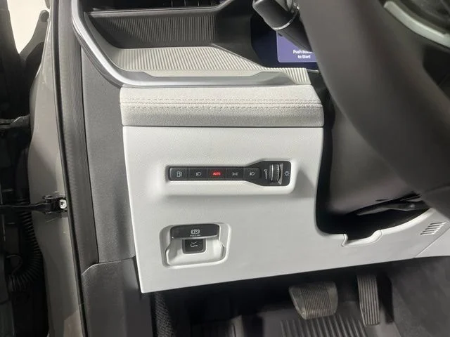 Used 2026 Gray Jeep Laredo image 18