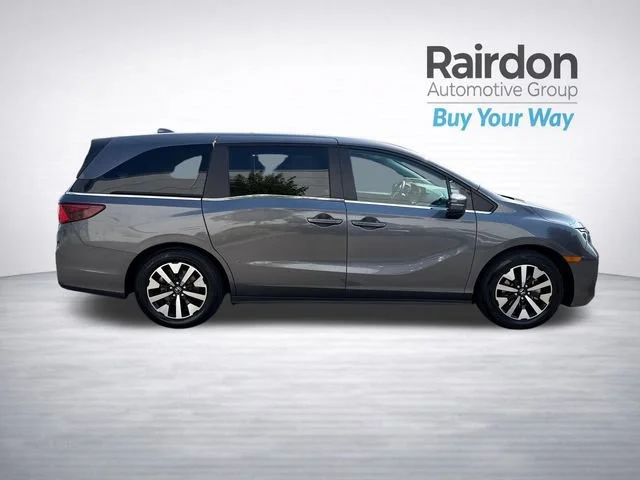 2025 Honda Odyssey EX-L - Photo 8