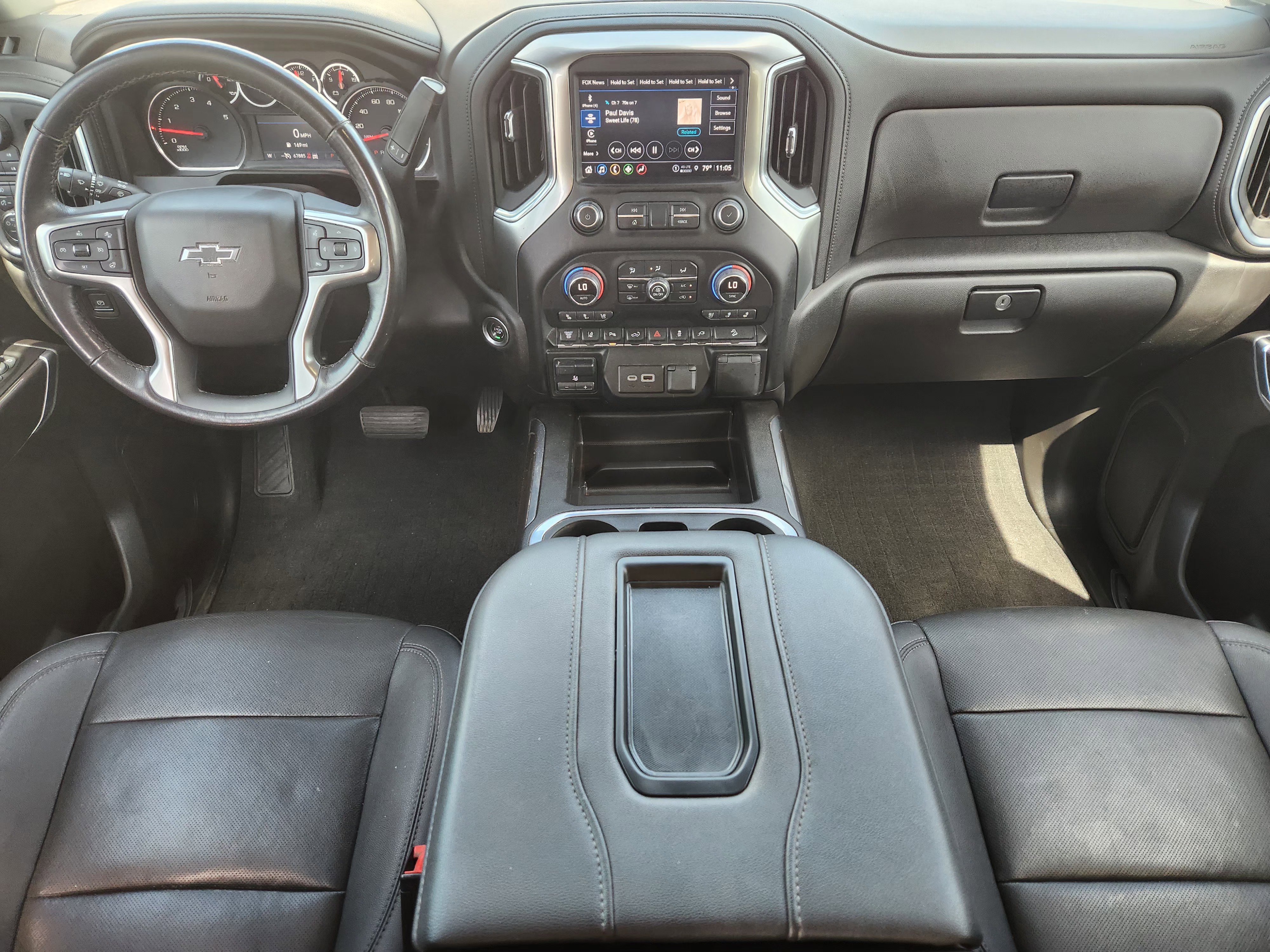Used 2022 Summit White Chevrolet LTZ image 27