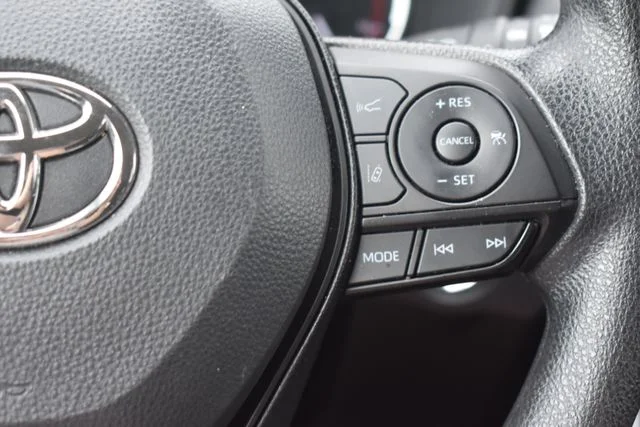 Used 2025 Black Toyota XLE image 20