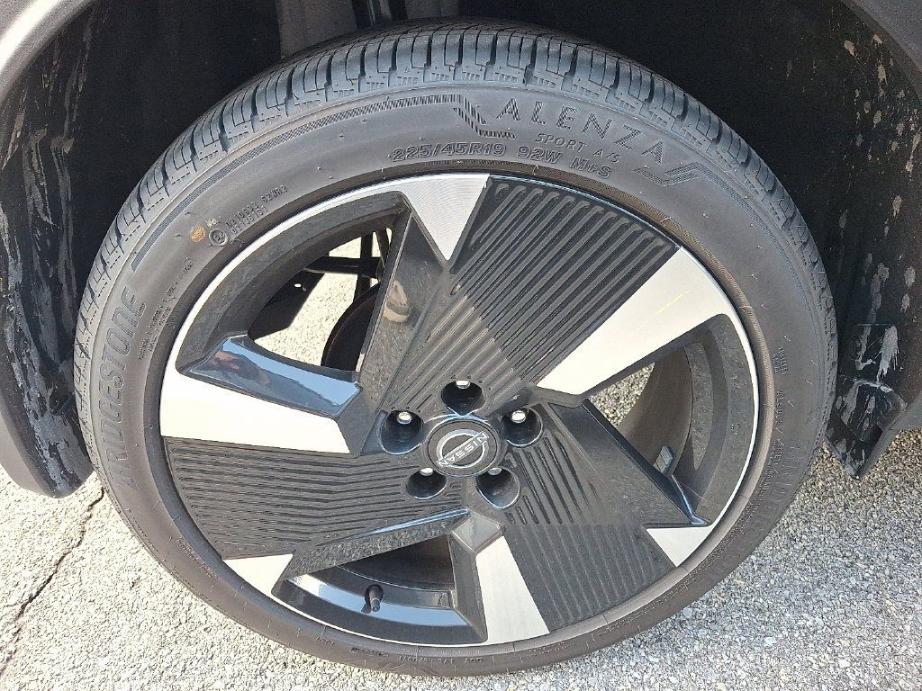 Used 2026 White Nissan SR image 7