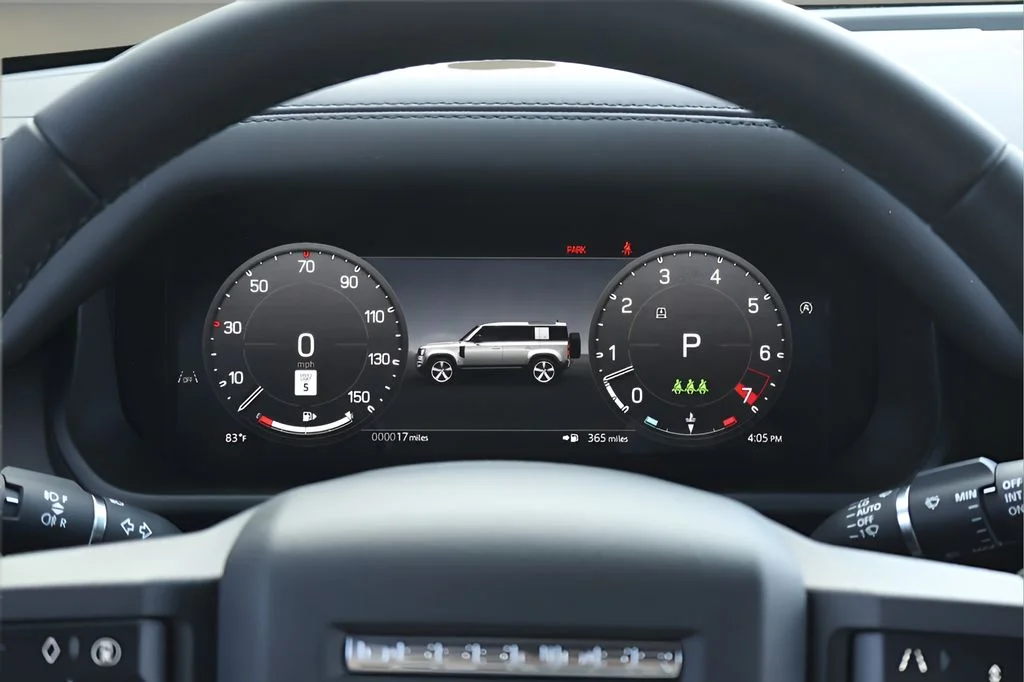 New 2026 Santorini Black Land Rover X-Dynamic SE image 22
