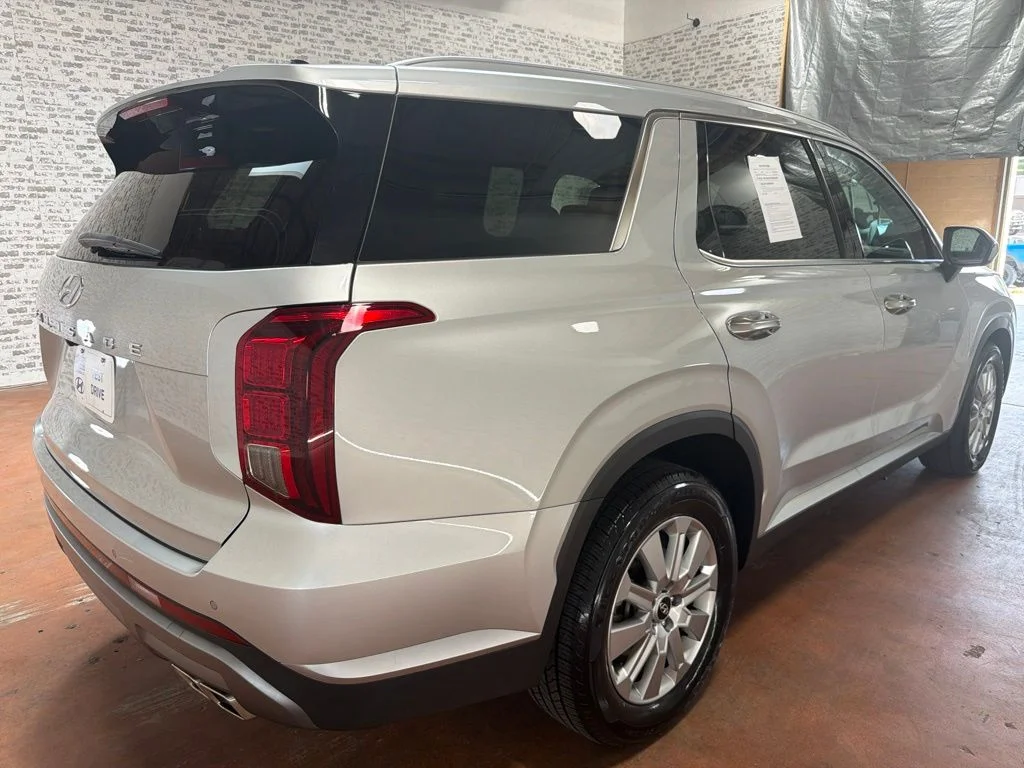 Used 2024 Typhoon Silver Hyundai SEL image 7