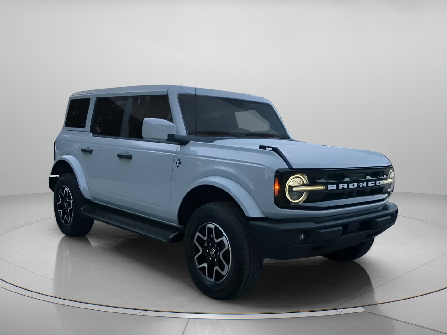 New 2026 Avalanche Gray Ford Outer Banks® image 2
