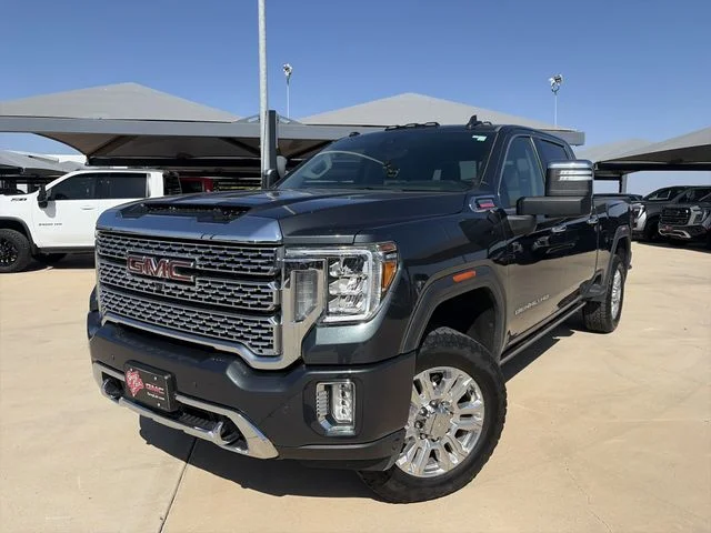 Used 2021 Green GMC Denali image 2