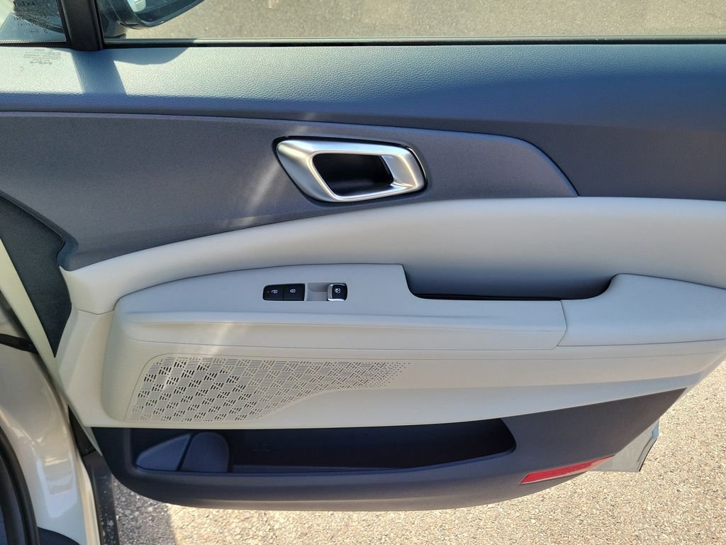 New 2026 Silver Kia SX image 10
