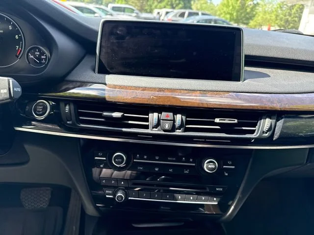 Used 2017 Dark Graphite BMW xDrive35i image 19