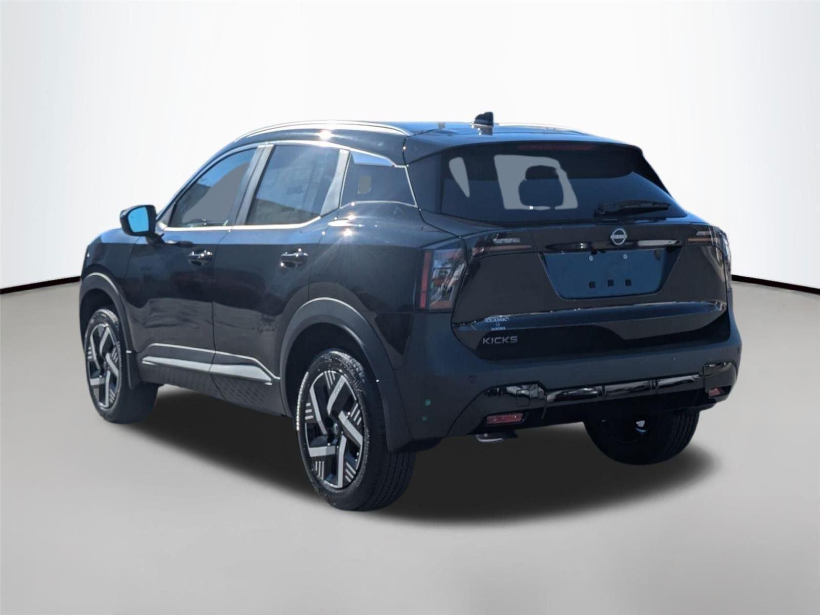 2026 Nissan KICKS SV - Photo 8