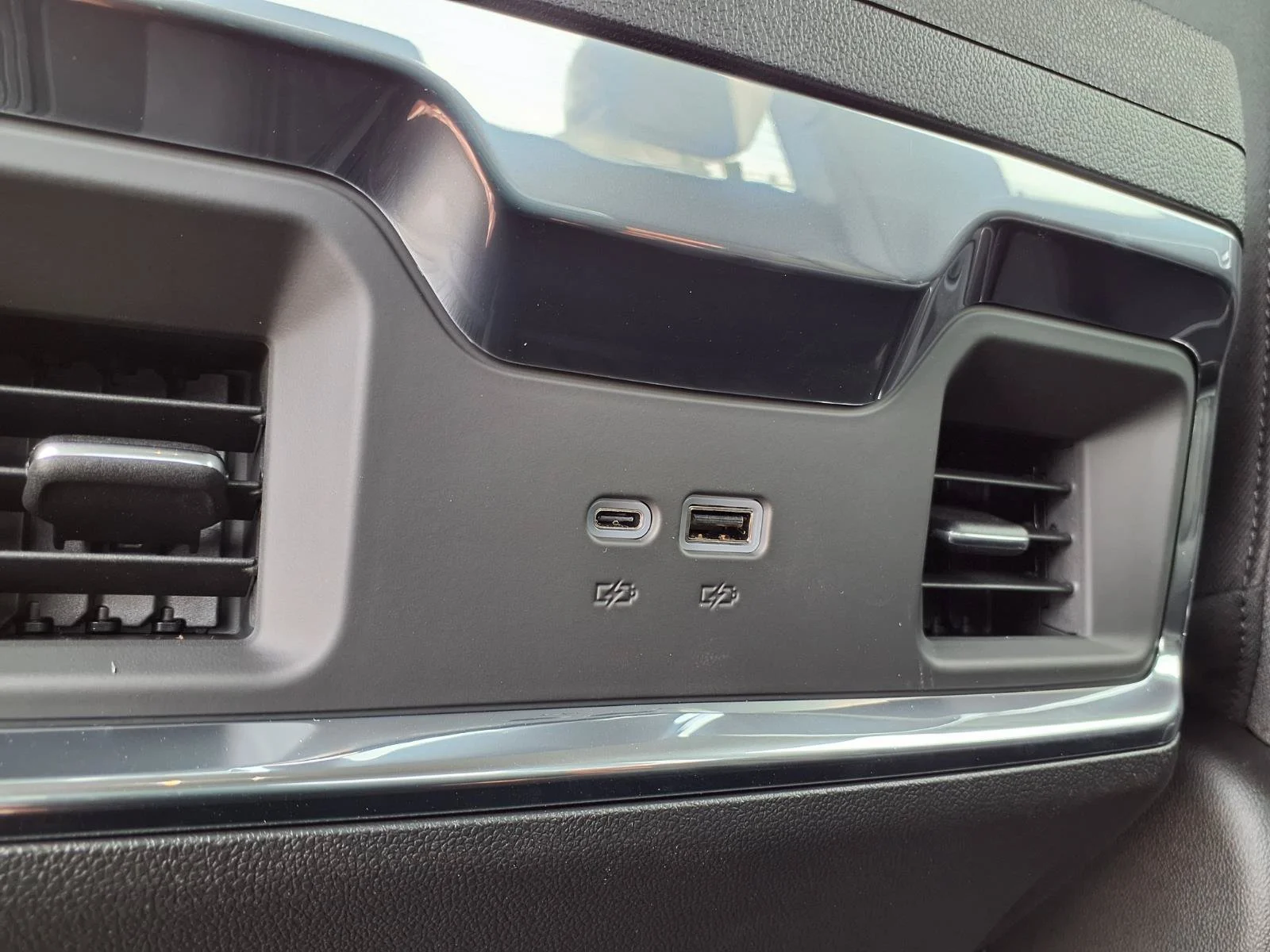 2026 GMC Sierra 1500 Elevation - Photo 15
