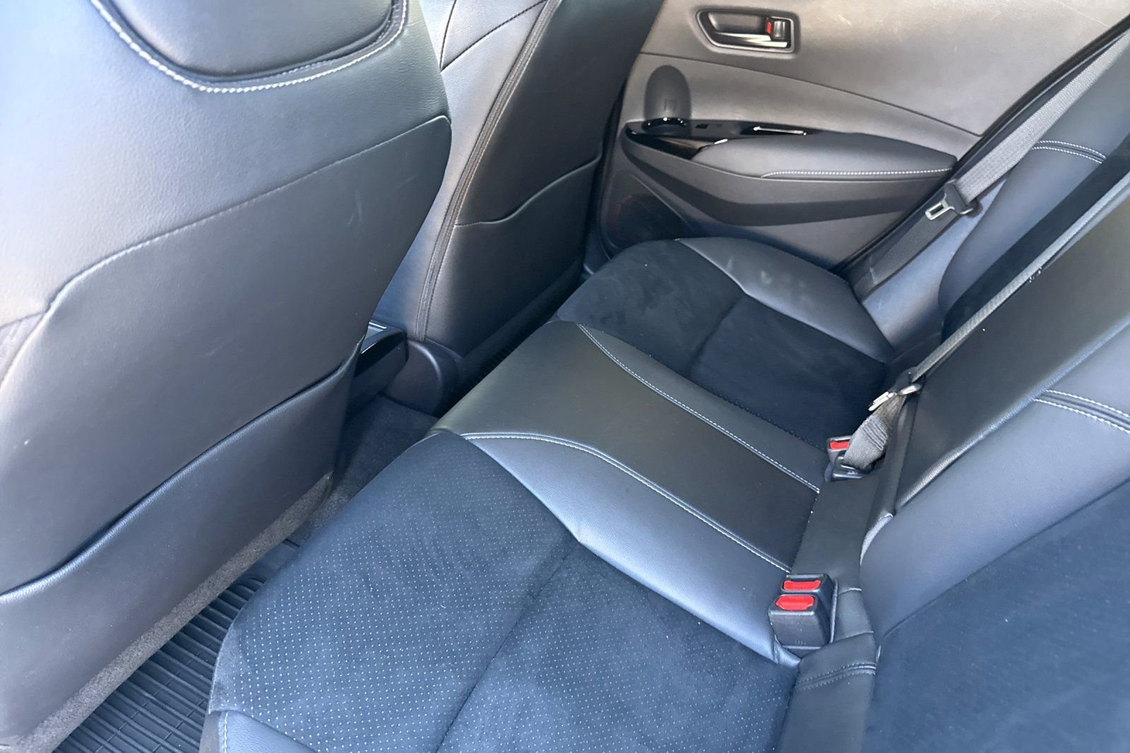 Used 2025 White Toyota Premium image 12