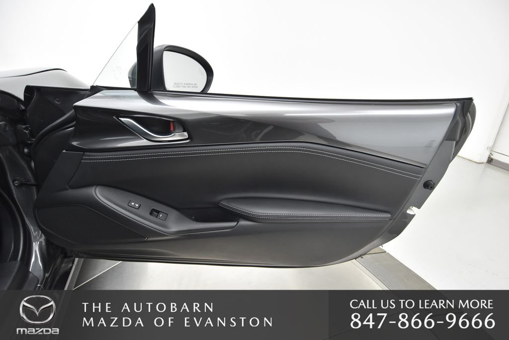 Certified Used 2025 Machine Gray Mazda Grand Touring image 38