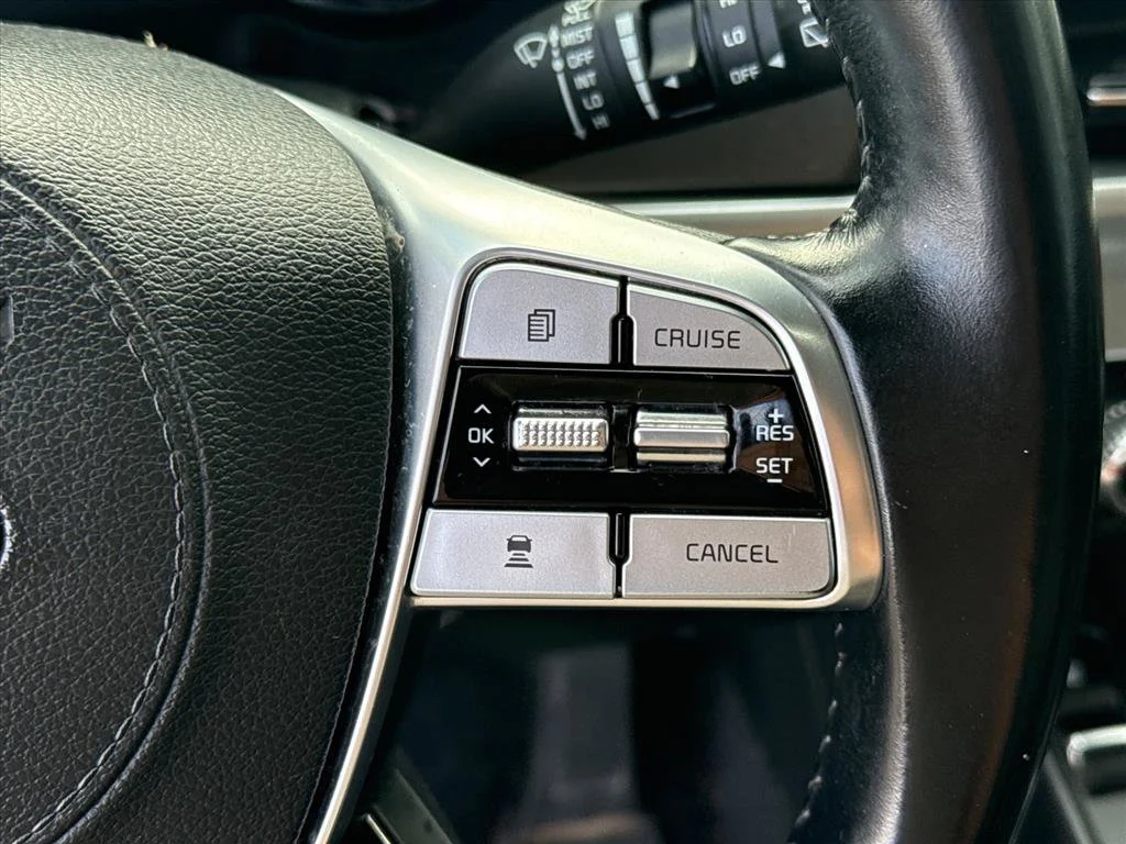 Used 2021 Gravity Grey Kia S image 16