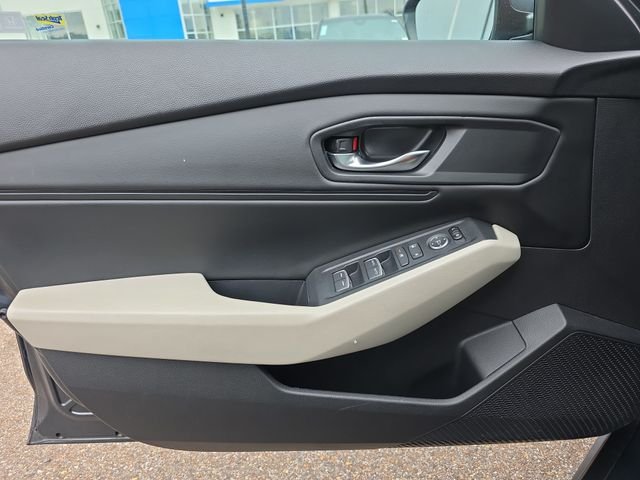 Used 2023 Meteorite Gray Metallic Honda EX image 17