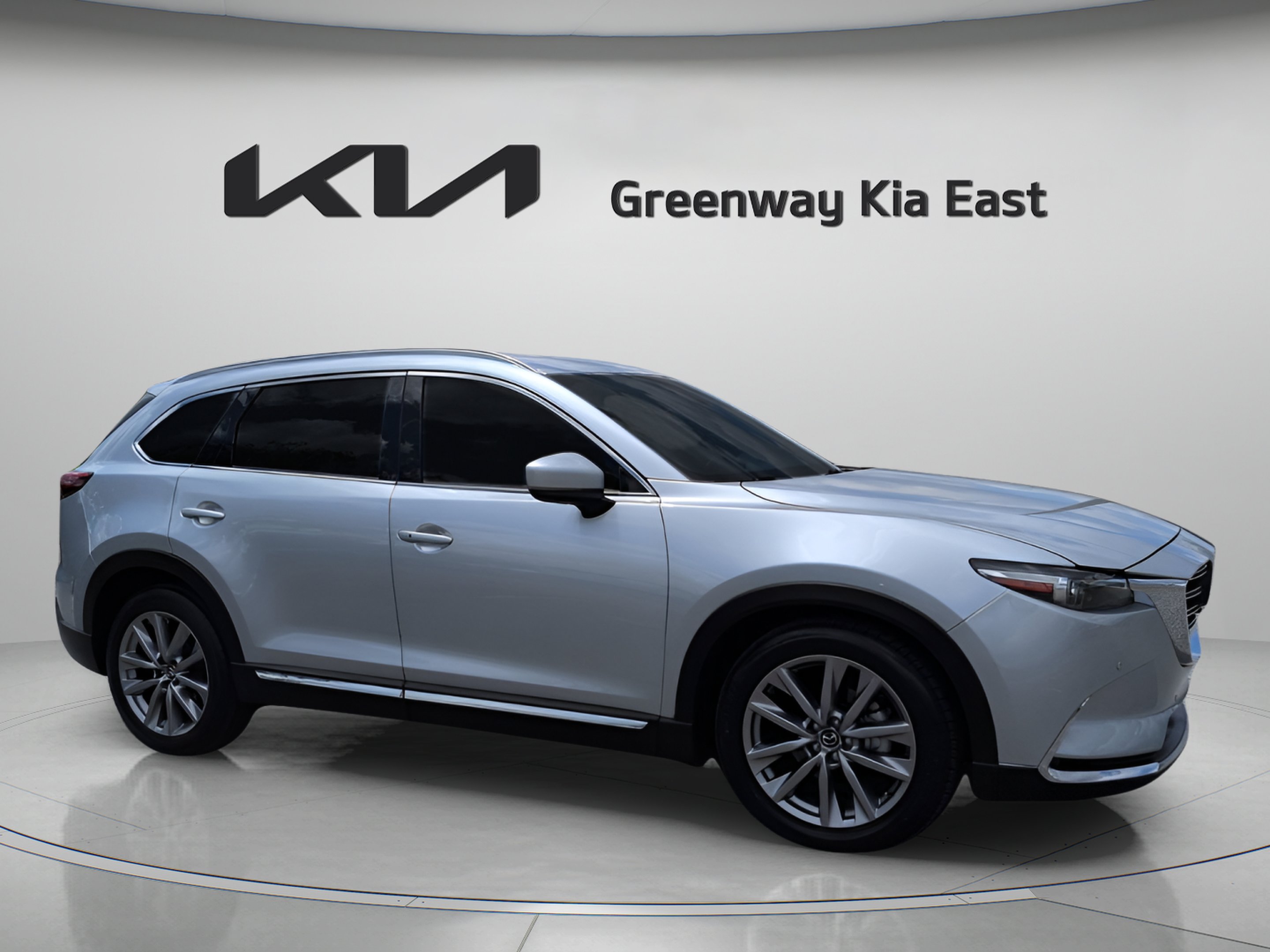 Used 2021 Sonic Silver Metallic Mazda Grand Touring image 3