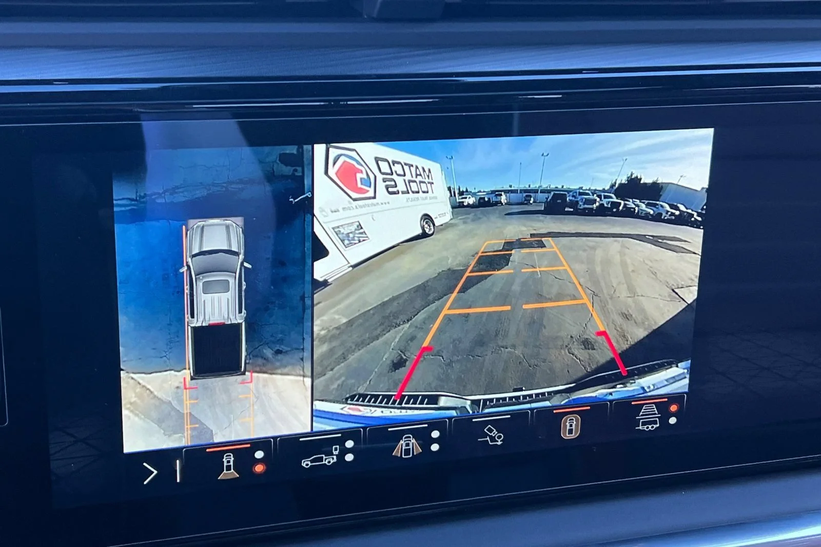 2026 GMC Sierra 1500 Denali Ultimate - Photo 17