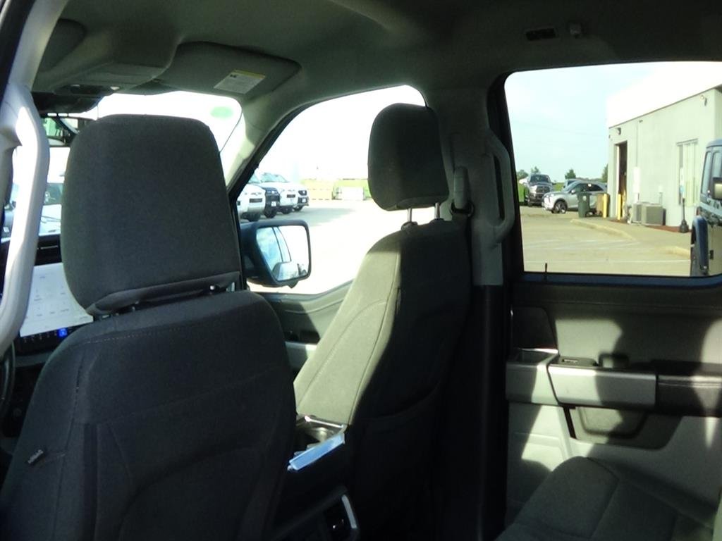 Certified Used 2024 Carbonized Gray M7 Ford XLT image 14