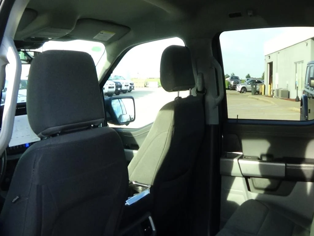 Certified Used 2024 Carbonized Gray M7 Ford XLT image 14