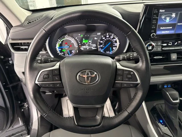 Used 2022 Gray Toyota XLE image 30