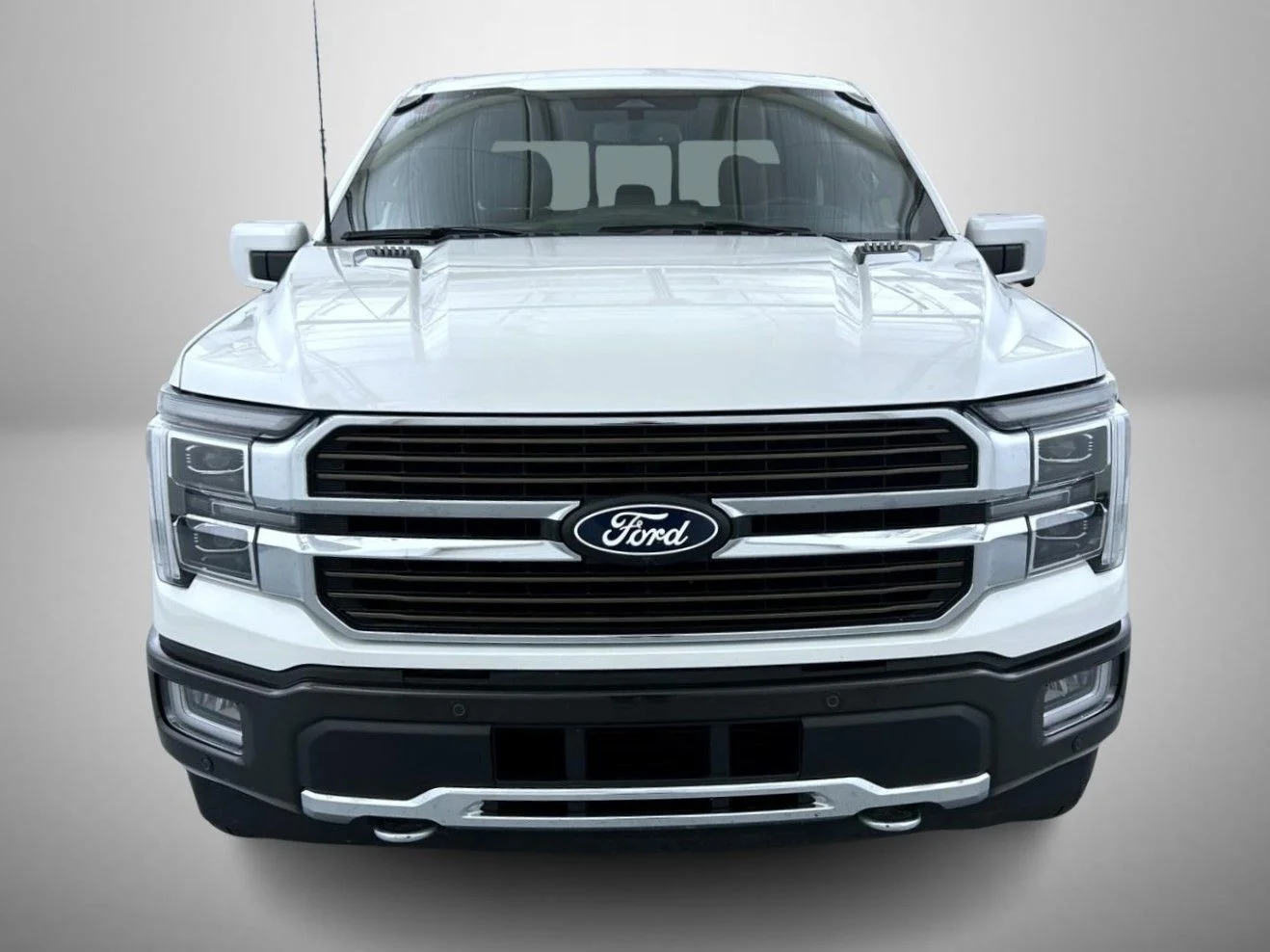 Used 2024 White Ford King Ranch image 2
