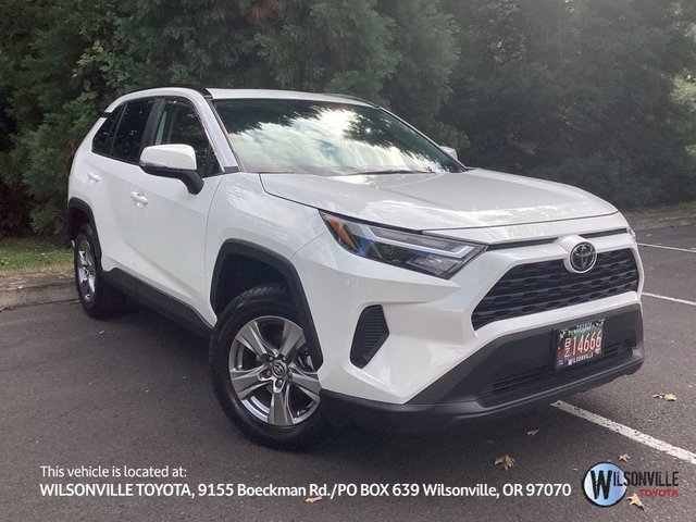 2024 Toyota RAV4 XLE