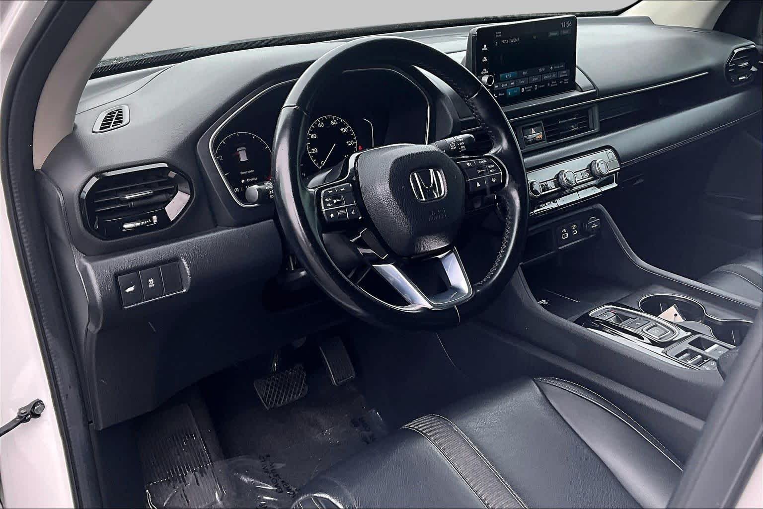 2024 Honda Pilot EX-L - Photo 17