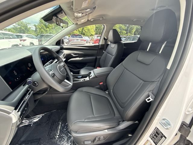 New 2026 White Hyundai SEL Plus image 11