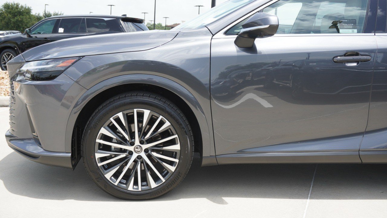 Certified Used 2025 SONIC CHROME Lexus RX 350 Premium Plus image 10