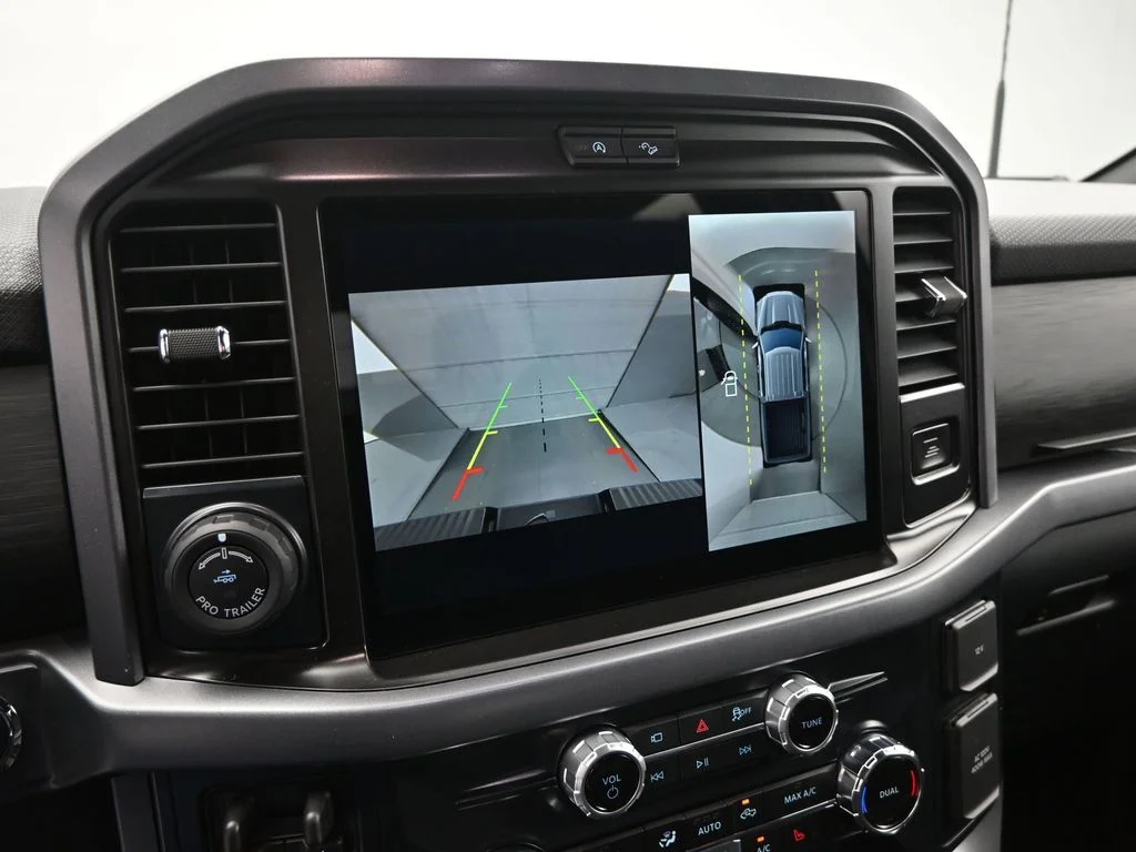 New 2026 Oxford White Ford XLT image 16