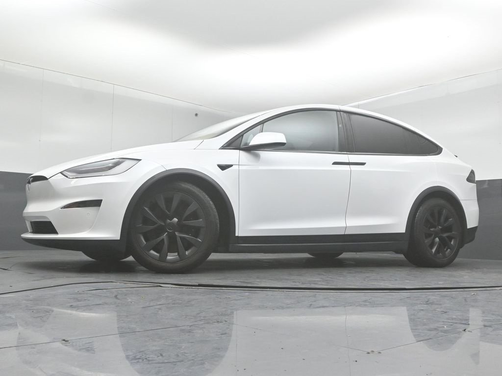 2022 TESLA MODEL X - Image 32