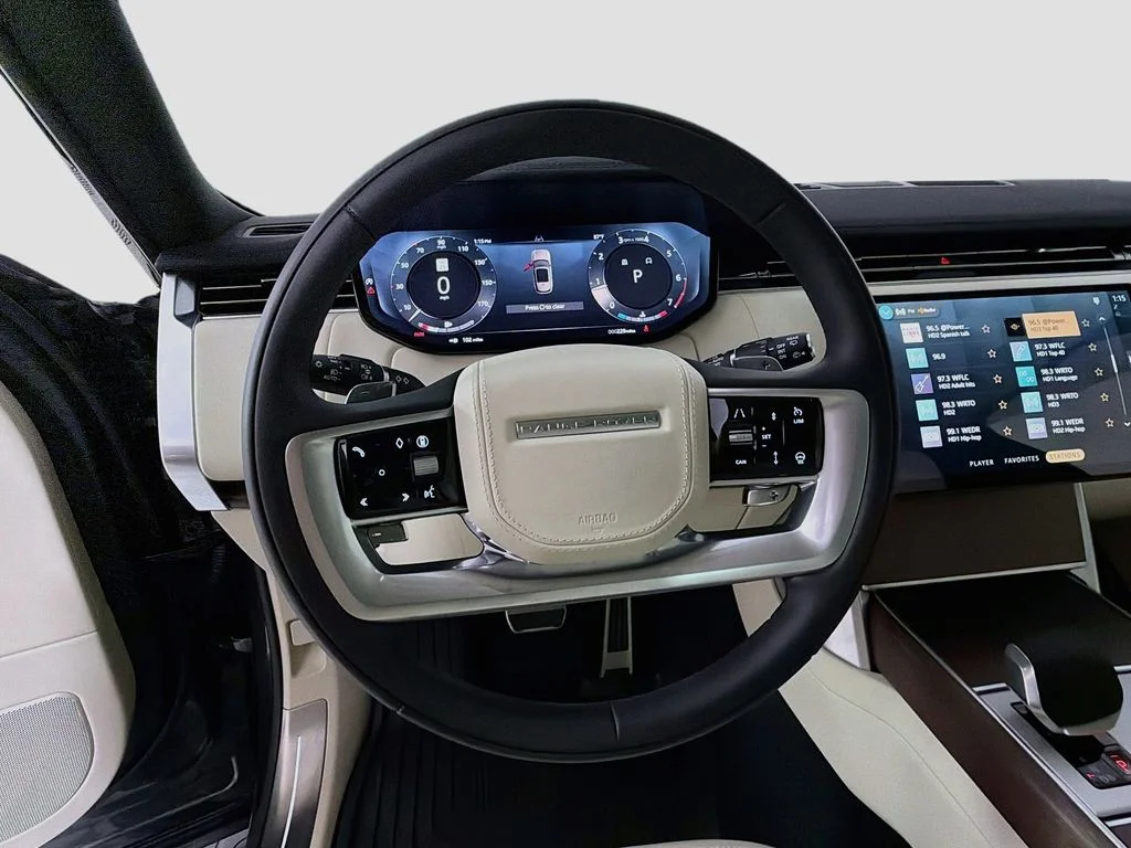 New 2026 Carpathian Gray Premium Metallic Land Rover SE image 11