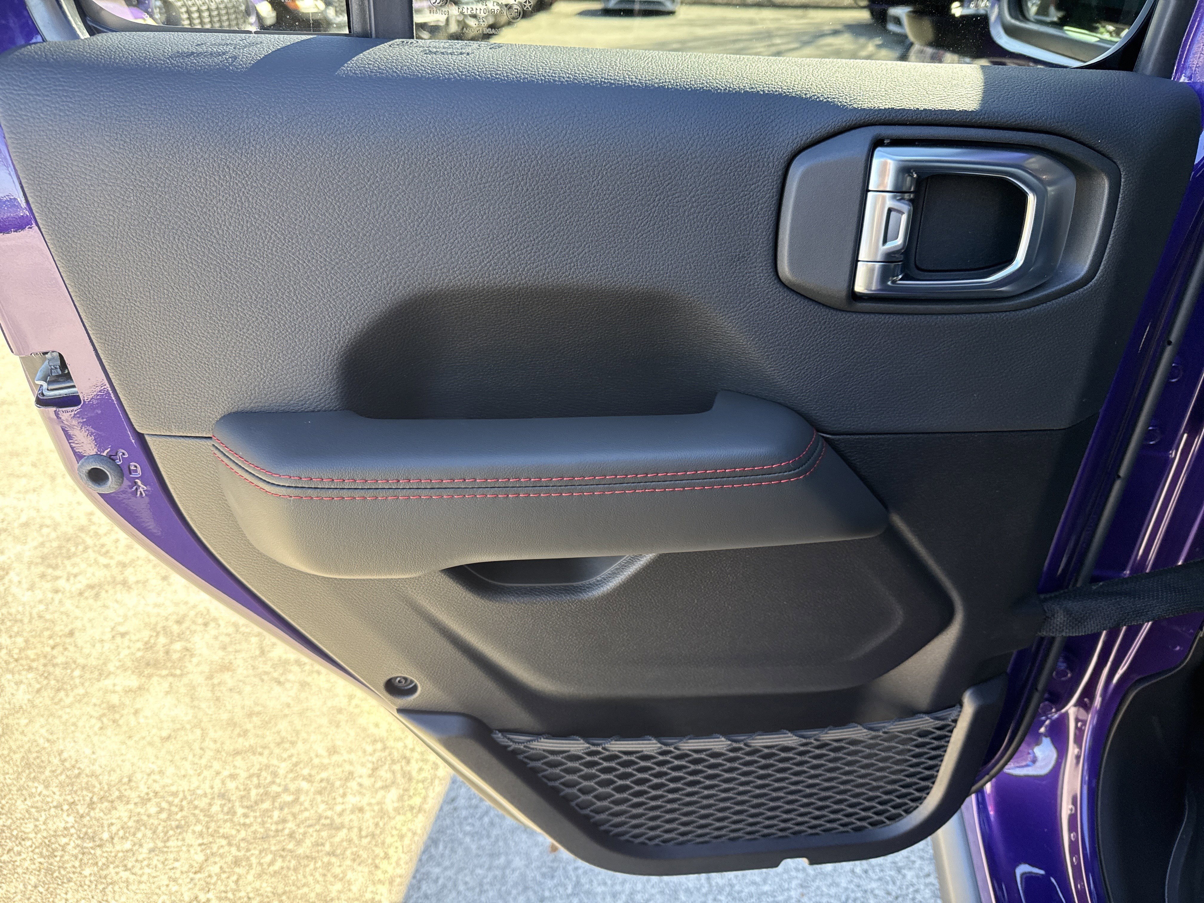 New 2026 Reign Jeep Rubicon X image 24