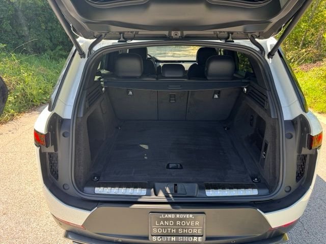 Certified Used 2025 Fuji White Land Rover S image 14